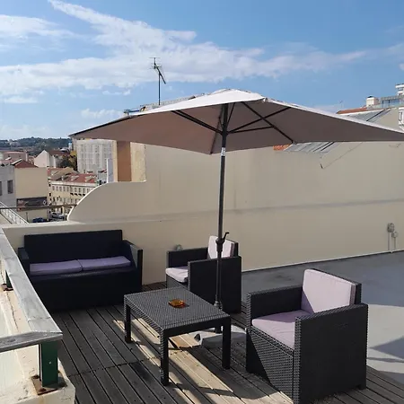 Sobre O Rio Apartment *